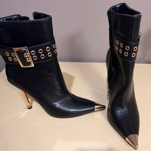 Shoes - Stylish Black and Gold Ankle Boots with Buckle Detail